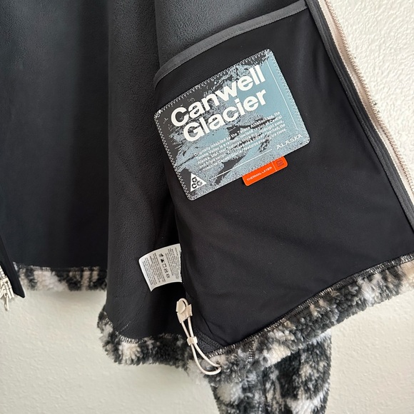 Nike ACG Canwell Glacier Therma-Fit ADV Sherpa Jacket FV7339 Women’s Sizes - Picture 6 of 12